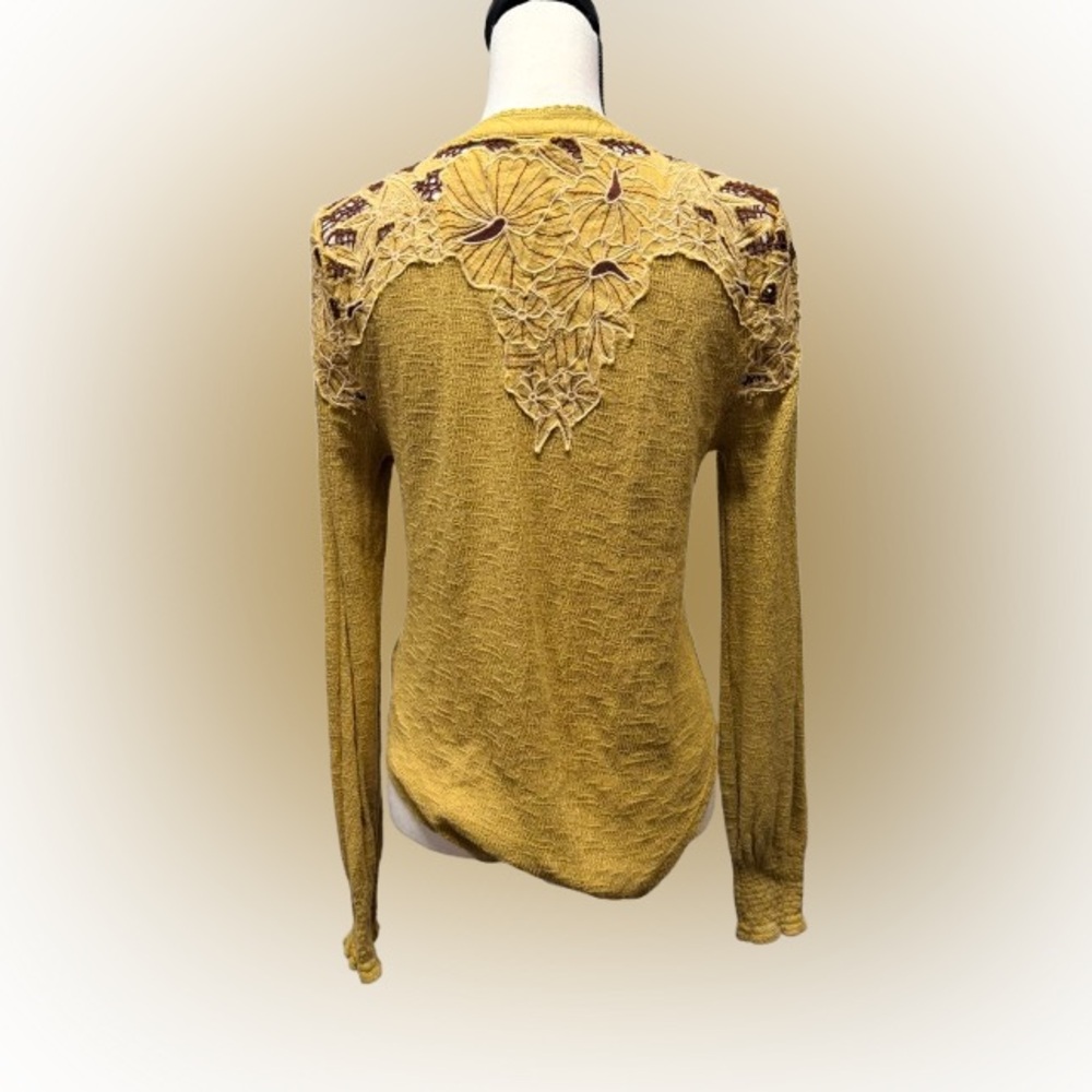 Free People Easy Breezy Henley Long Sleeve Thermal Texture Fabric Size Medium - Picture 2 of 6